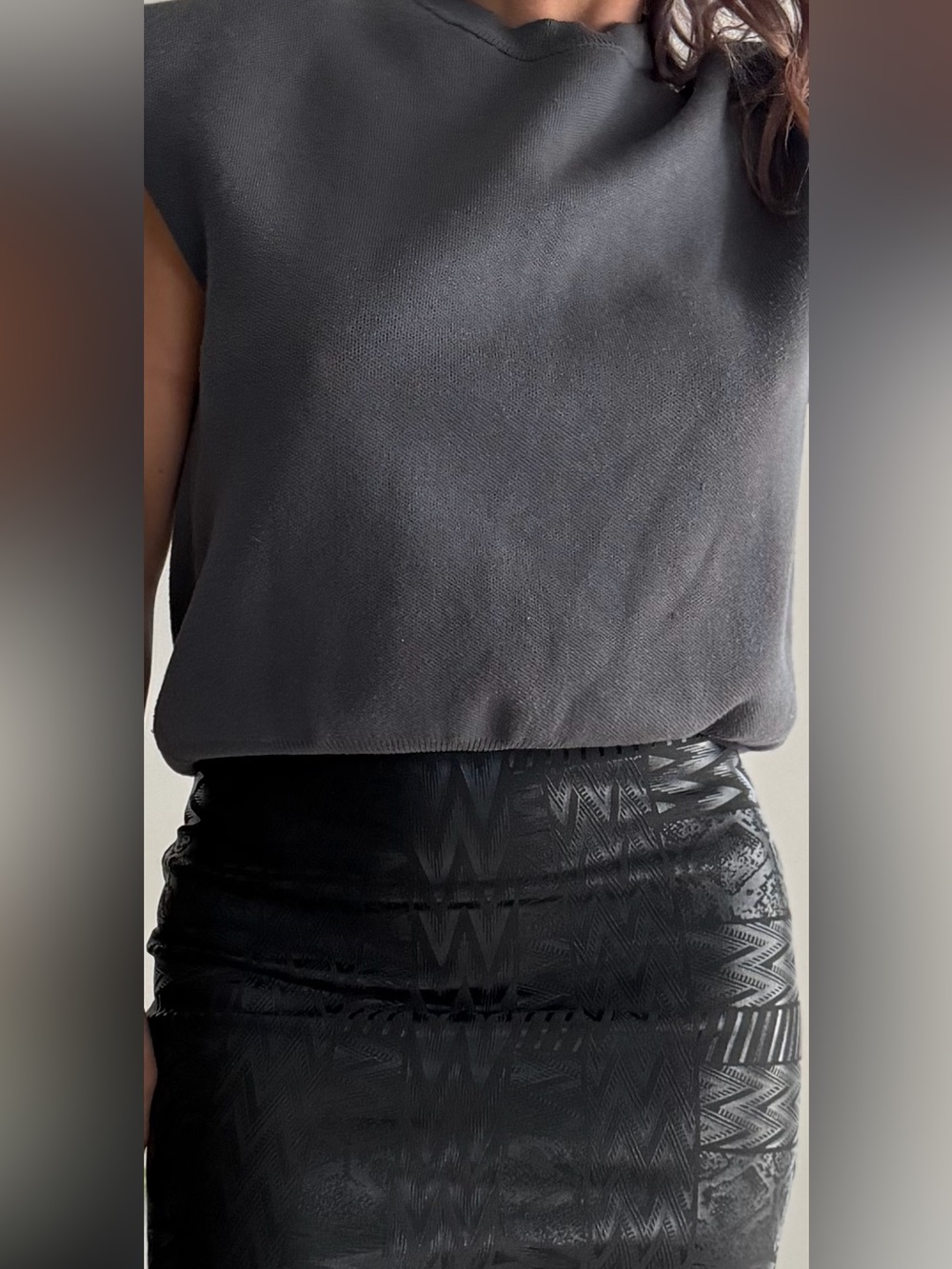 ZARA Charcoal Grey Structured Shoulder Knit Top | Size L